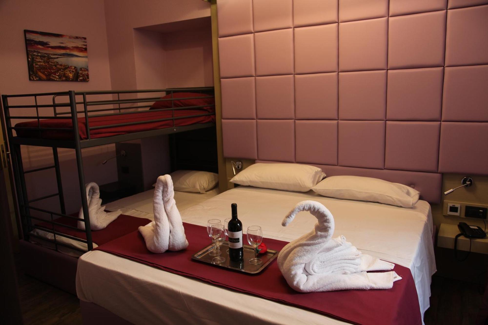 Dolce Vita Rooms Neapel Exterior foto