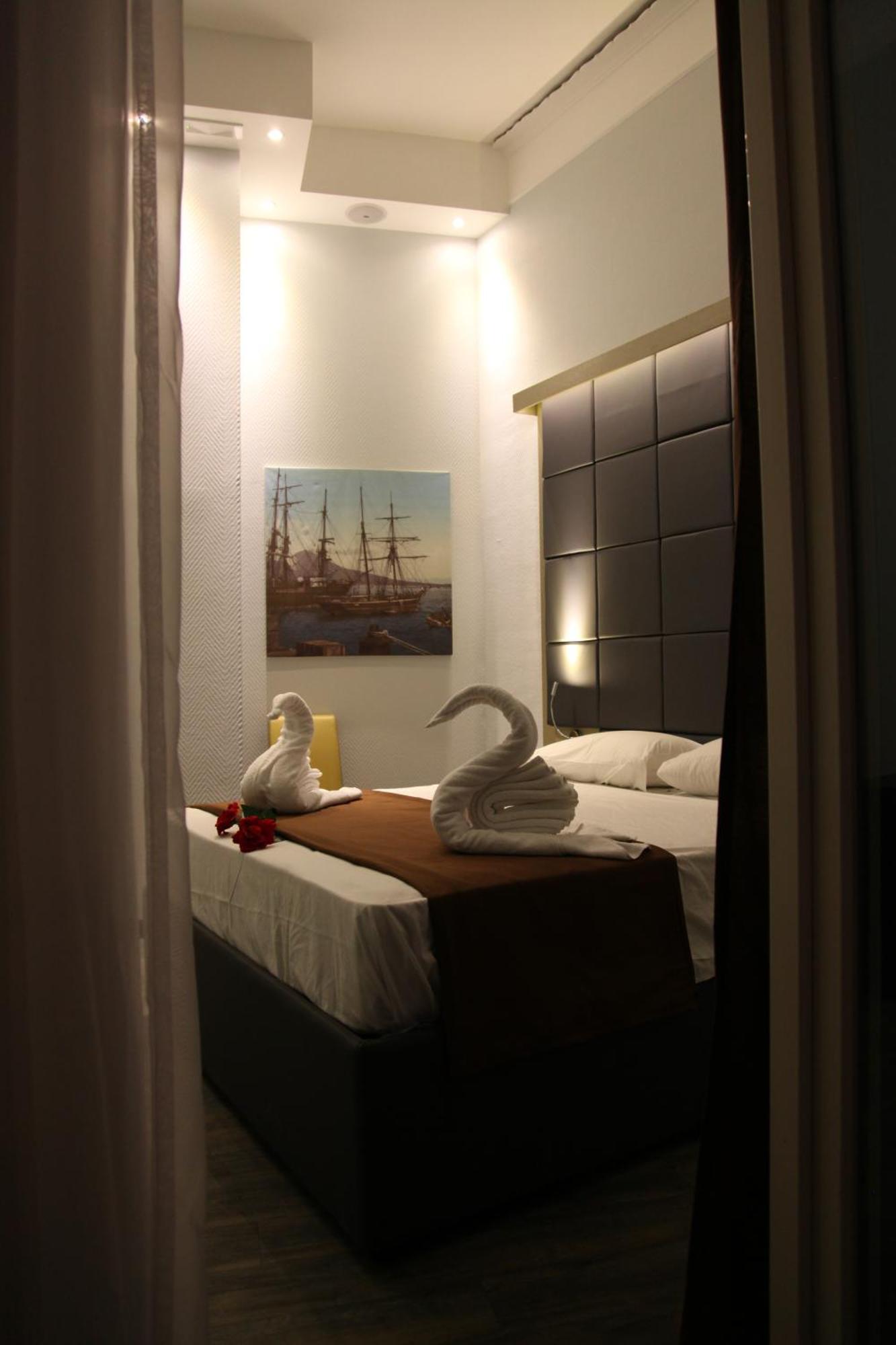 Dolce Vita Rooms Neapel Exterior foto